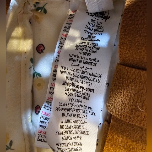 Snow White and the Seven Dwarfs Handbag - Picture 9 of 9